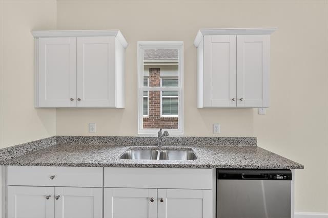 1301 Elliott Road - Photo 4
