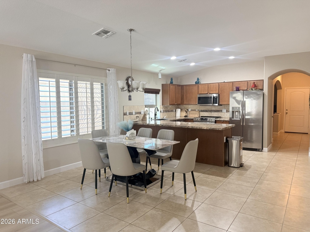 9850 W Deanna Drive - Photo 3