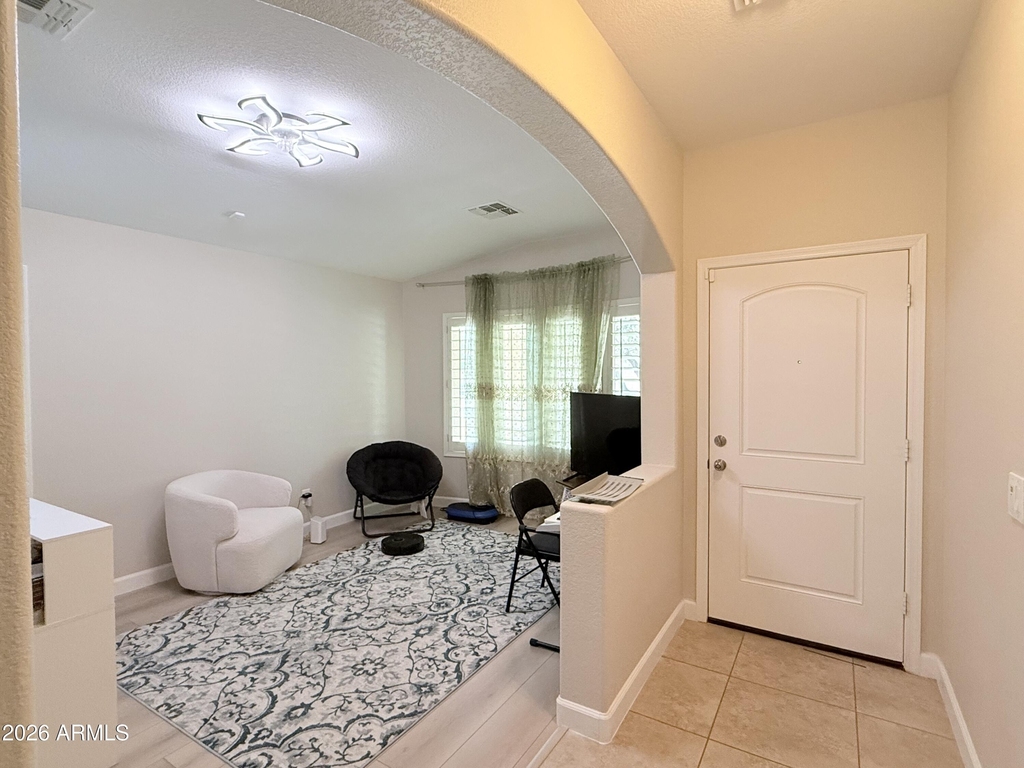 9850 W Deanna Drive - Photo 2