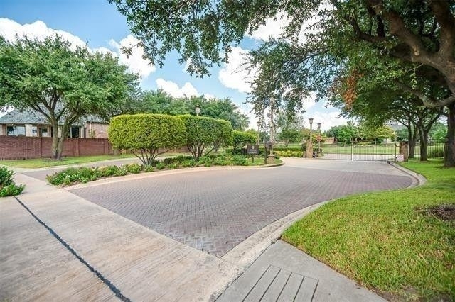 40 Emerald Pond Drive - Photo 24