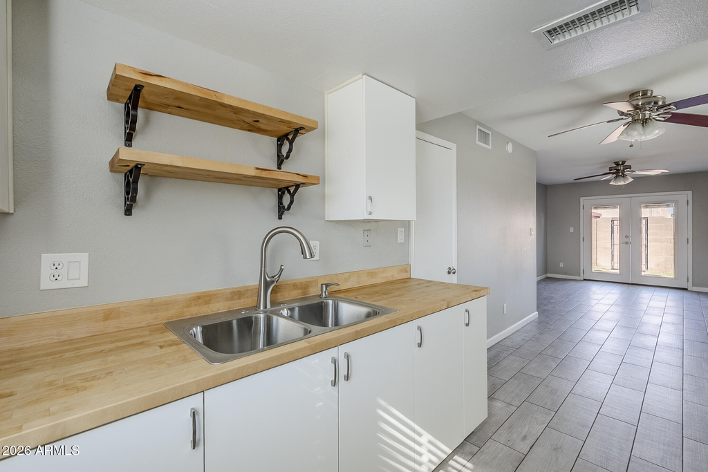 600 S Dobson Road - Photo 8