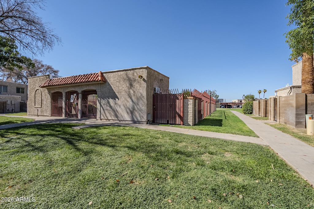 600 S Dobson Road - Photo 22