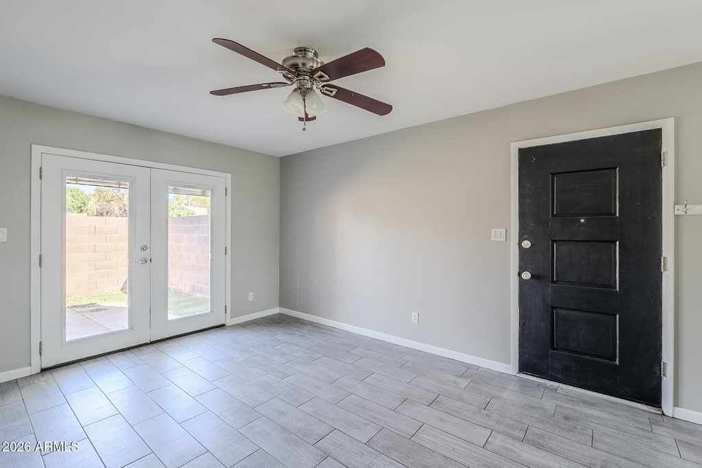 600 S Dobson Road - Photo 3
