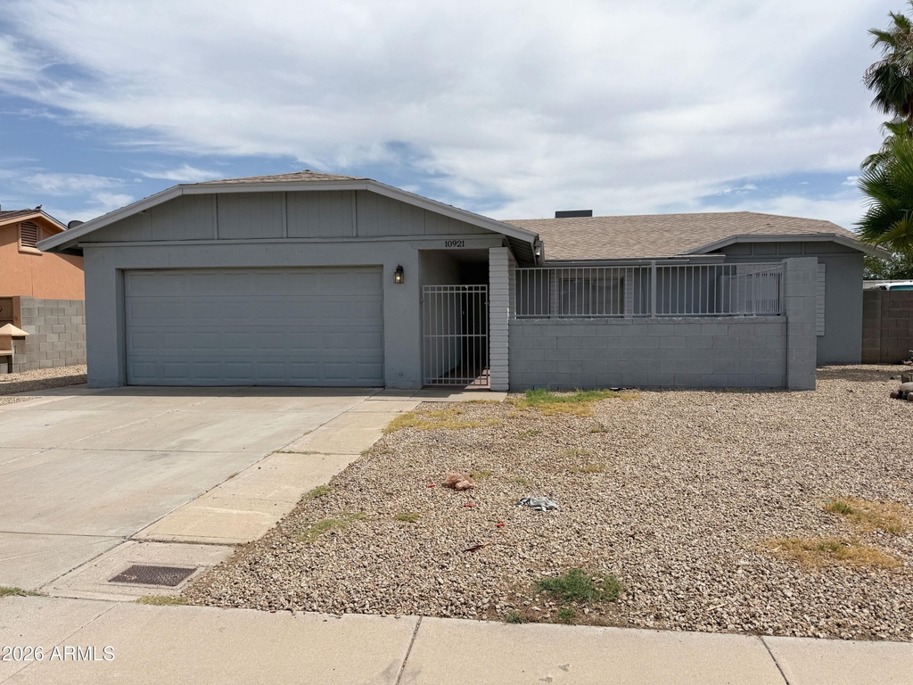 10921 W Sells Drive - Photo 1