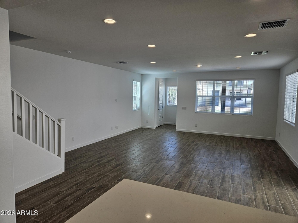 3357 S Primrose Avenue - Photo 9