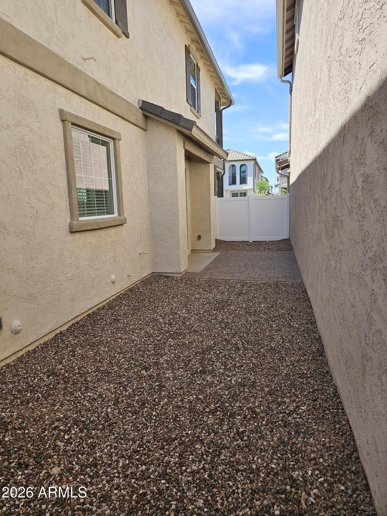 3357 S Primrose Avenue - Photo 44