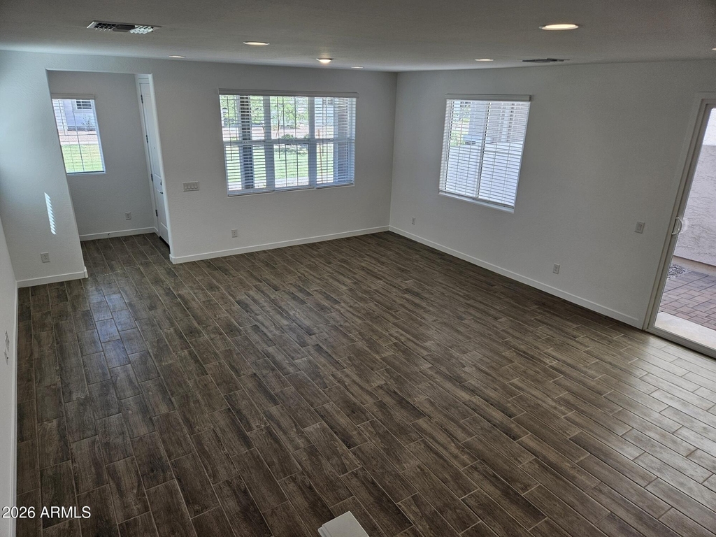 3357 S Primrose Avenue - Photo 34