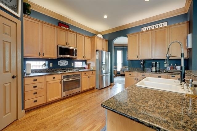 5429 Victor Street - Photo 4