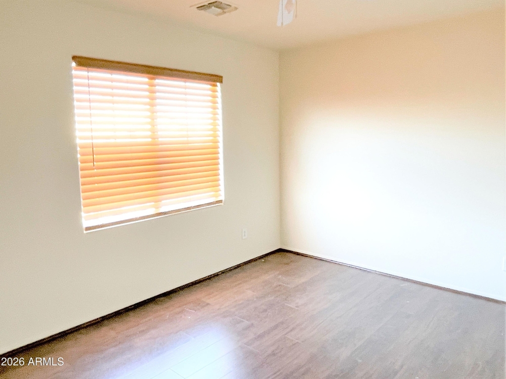 144 S 108th Drive - Photo 14