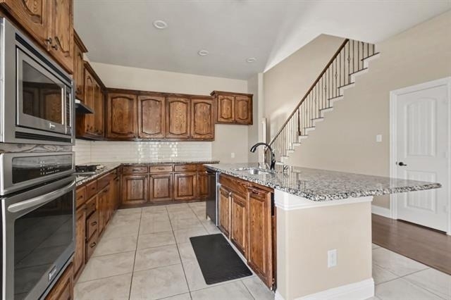604 Darby Lane - Photo 9