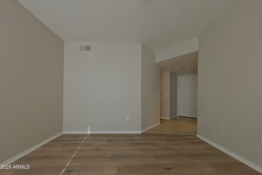 4925 E Desert Cove Avenue - Photo 2