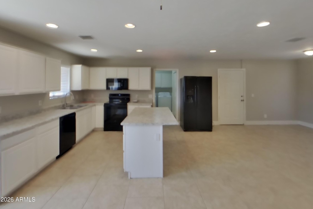 3018 S Standage Street - Photo 3