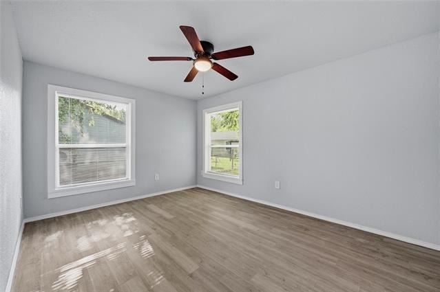 718 W Belden Street - Photo 17