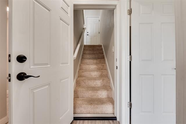 1803 Old Oak - Photo 16