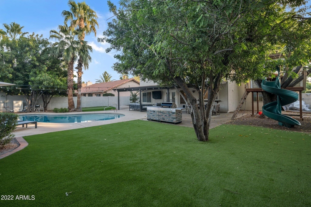 5408 E Kelton Lane - Photo 3