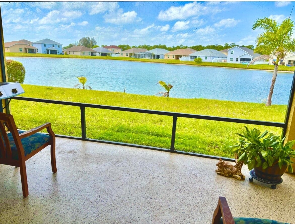9558 Sea Spray Drive - Photo 4