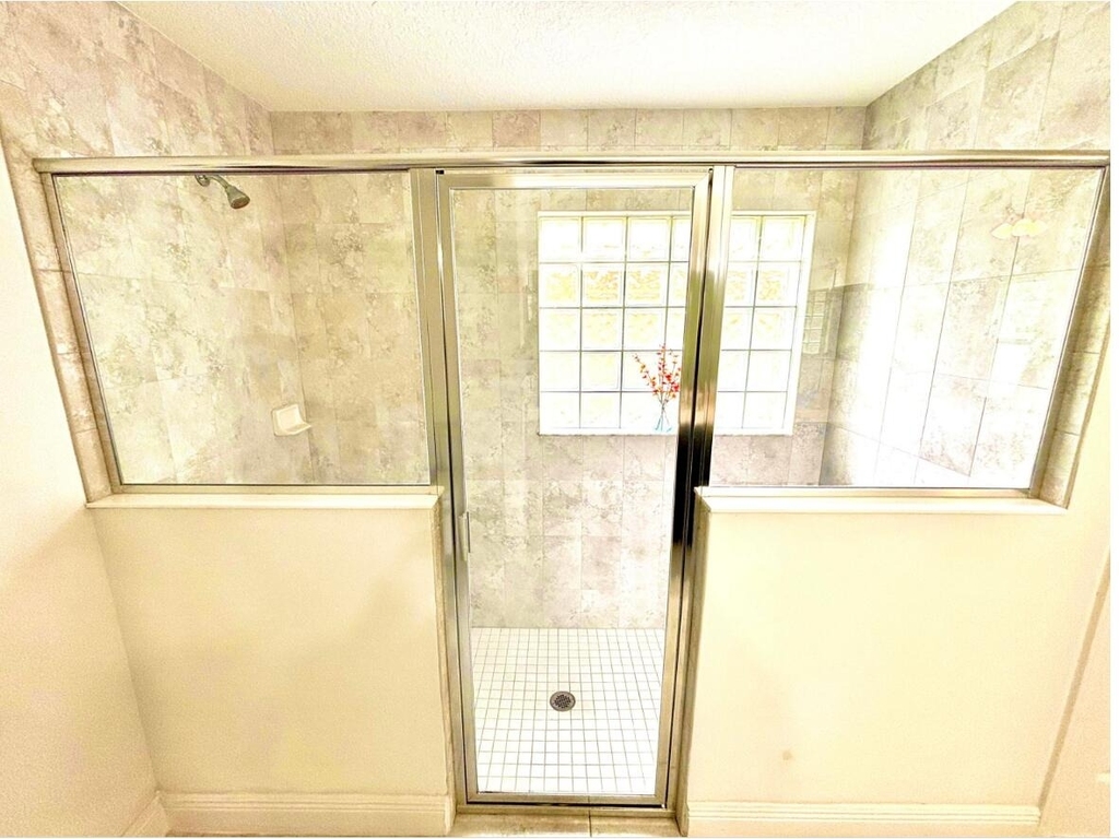 9558 Sea Spray Drive - Photo 3