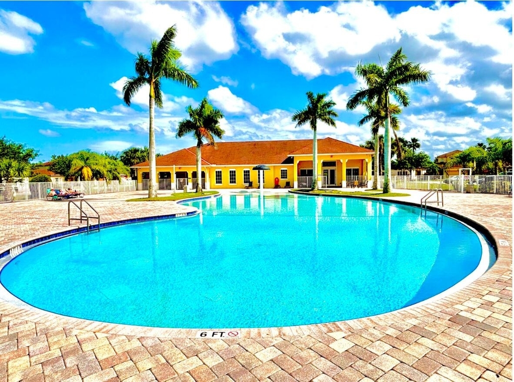 9558 Sea Spray Drive - Photo 0