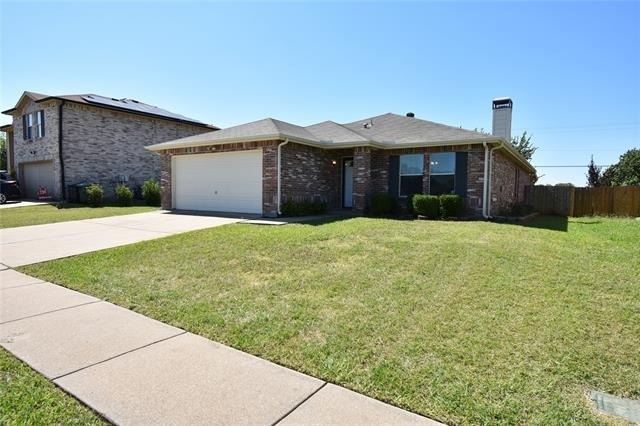 1130 Seneca Drive - Photo 1
