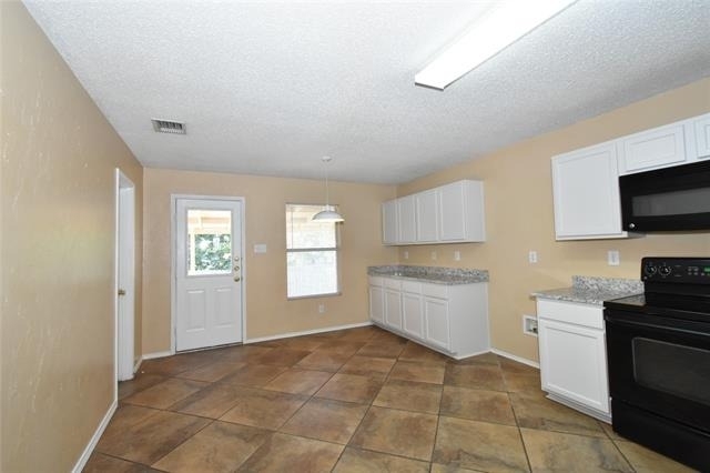1130 Seneca Drive - Photo 6