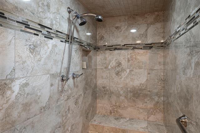 10757 Villager Road - Photo 13