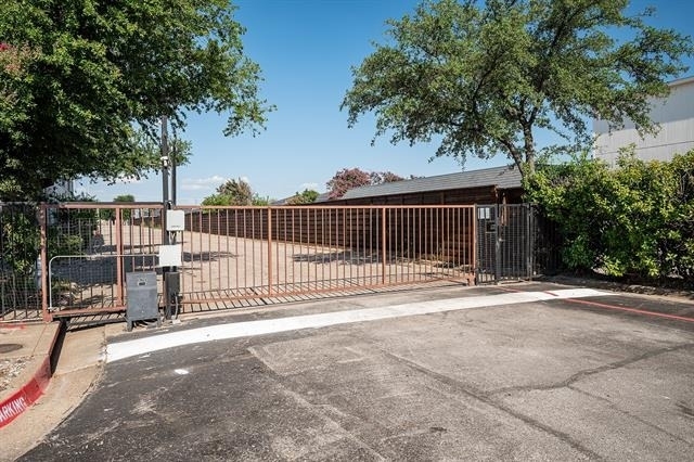 10757 Villager Road - Photo 34