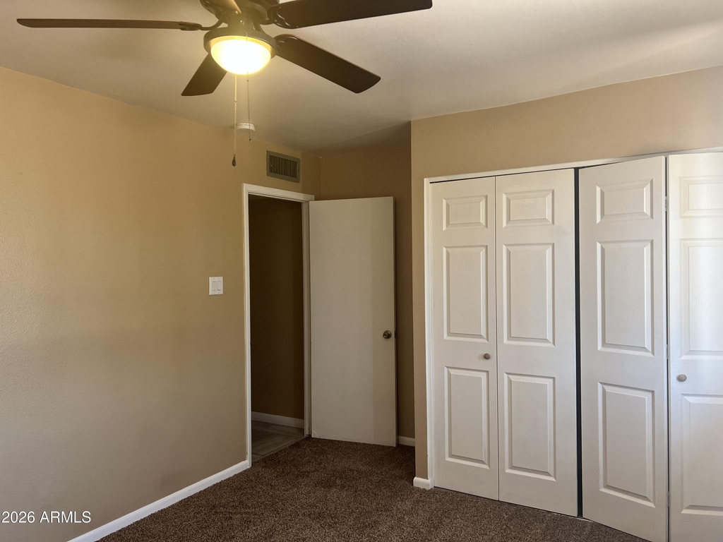 602 E Lodge Drive - Photo 21