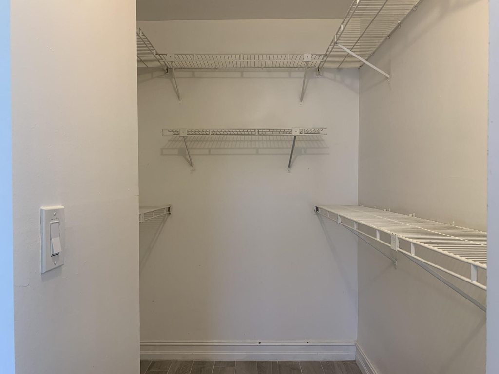 10011 Winding Lake Road - Photo 10