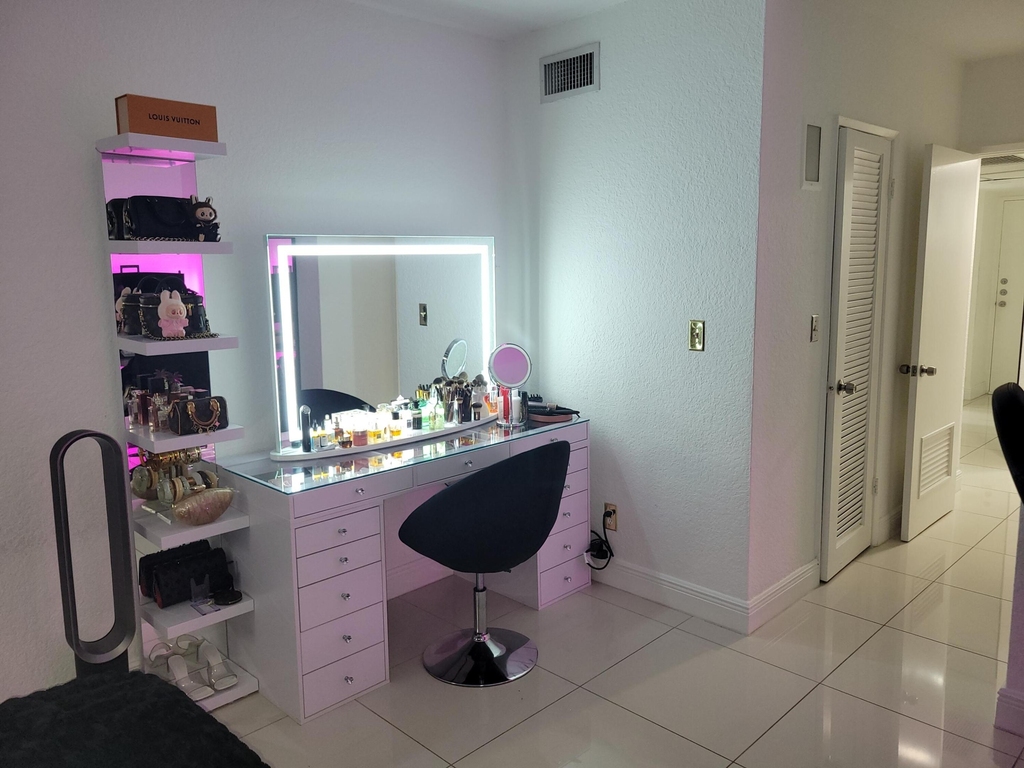 19370 Collins Avenue - Photo 15
