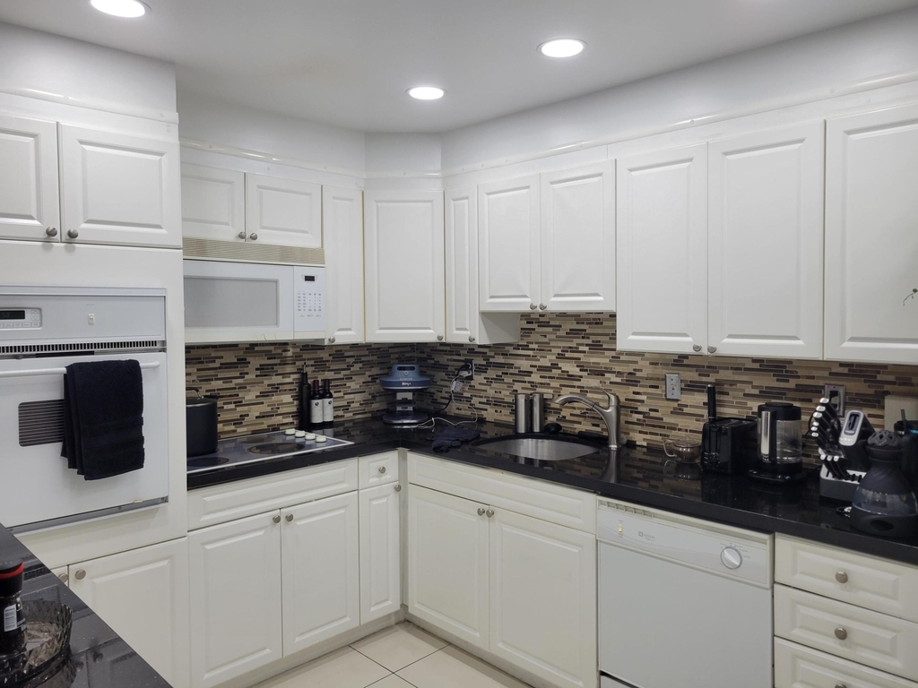 19370 Collins Avenue - Photo 1