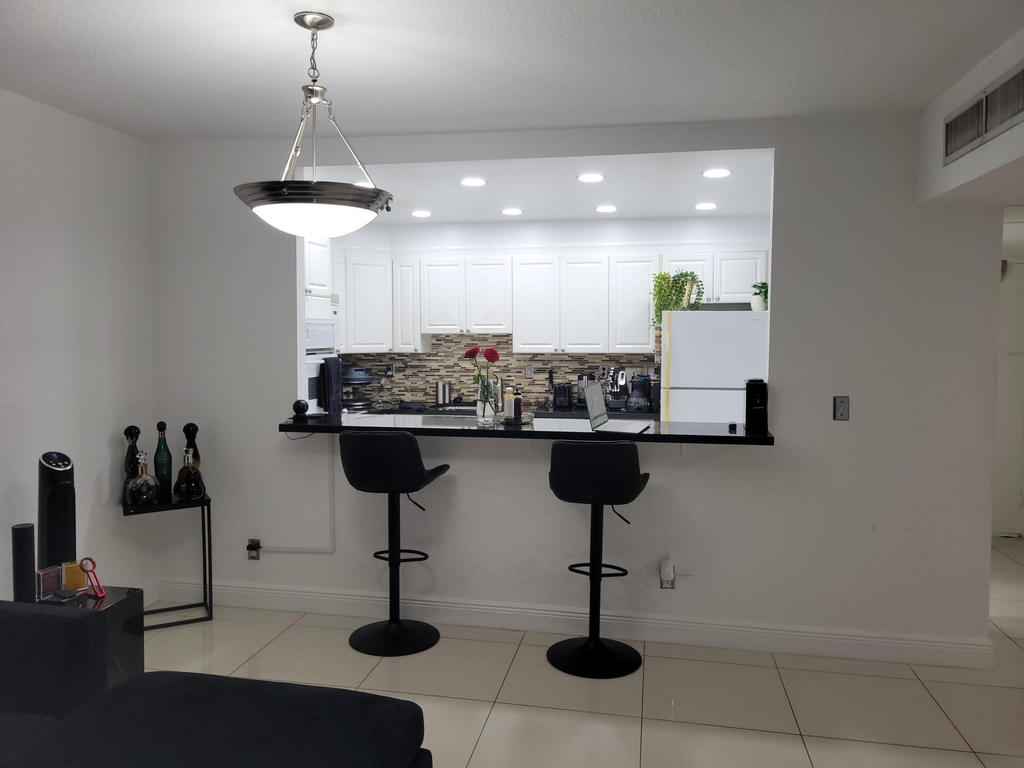 19370 Collins Avenue - Photo 11
