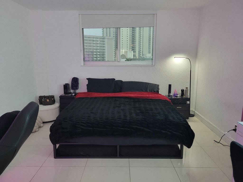19370 Collins Avenue - Photo 14