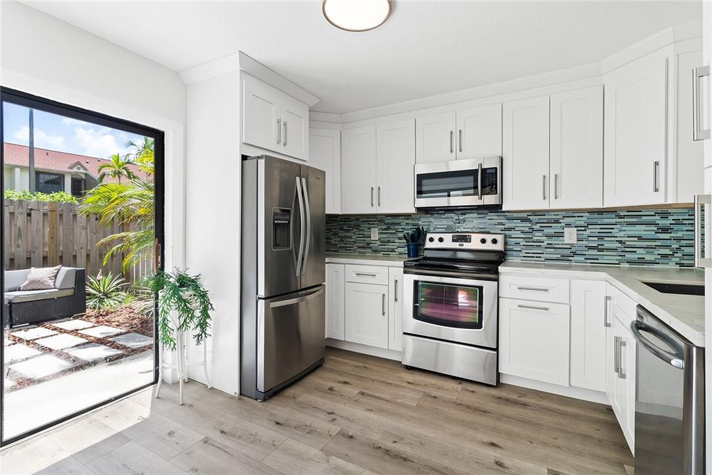 324 City View Drive - Photo 9
