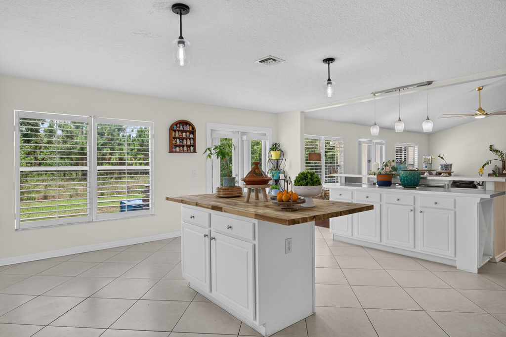 5758 Benbow Court - Photo 10