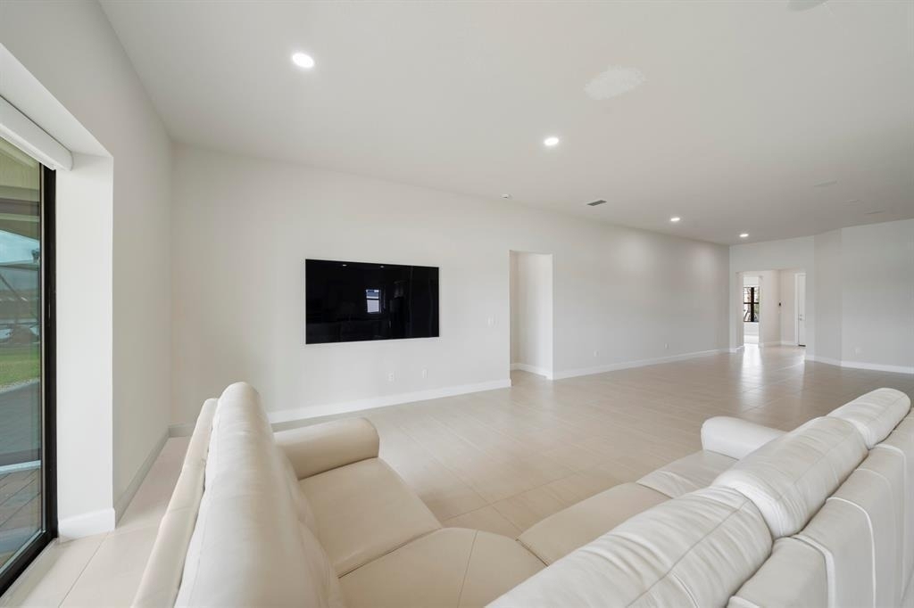 818 Se Courances Drive - Photo 11