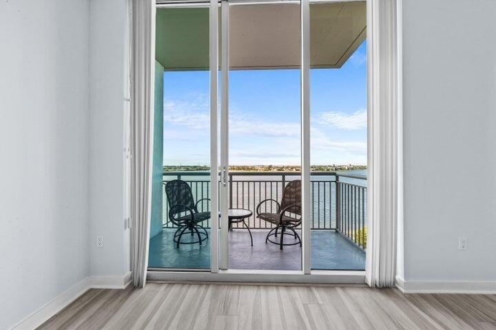 300 S Australian Avenue - Photo 14