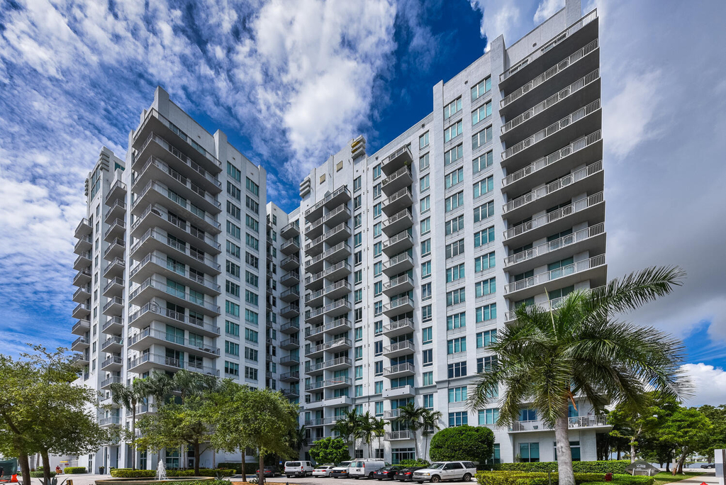 300 S Australian Avenue - Photo 30