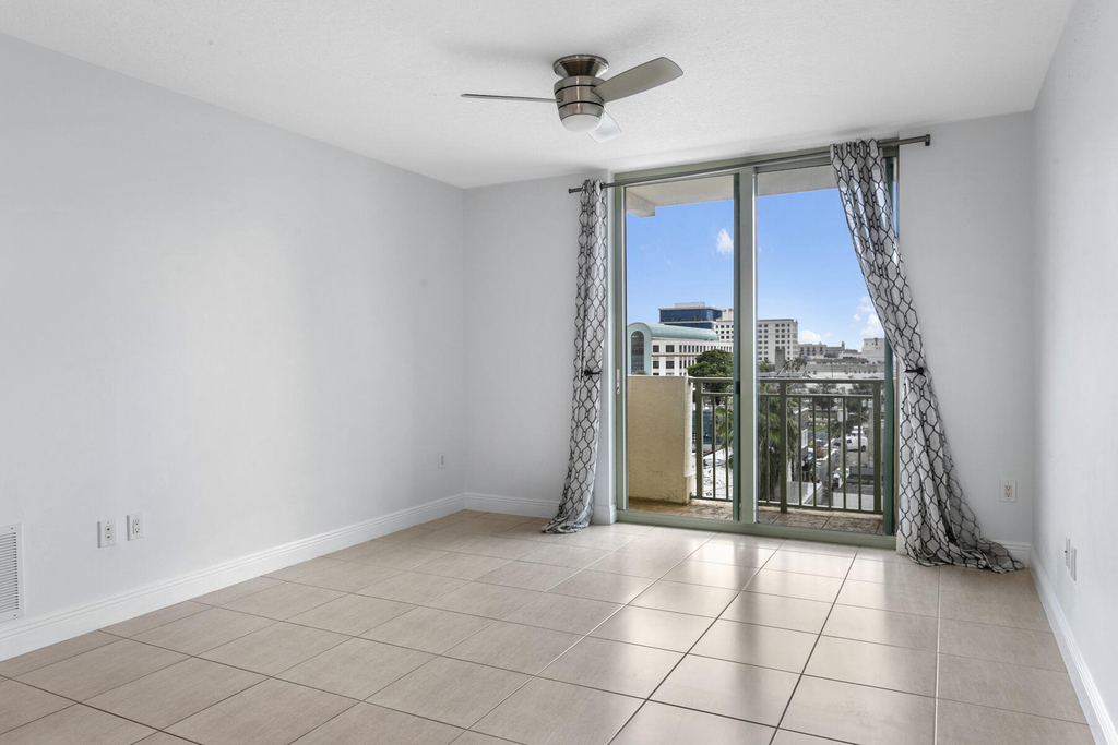 610 Clematis Street - Photo 7