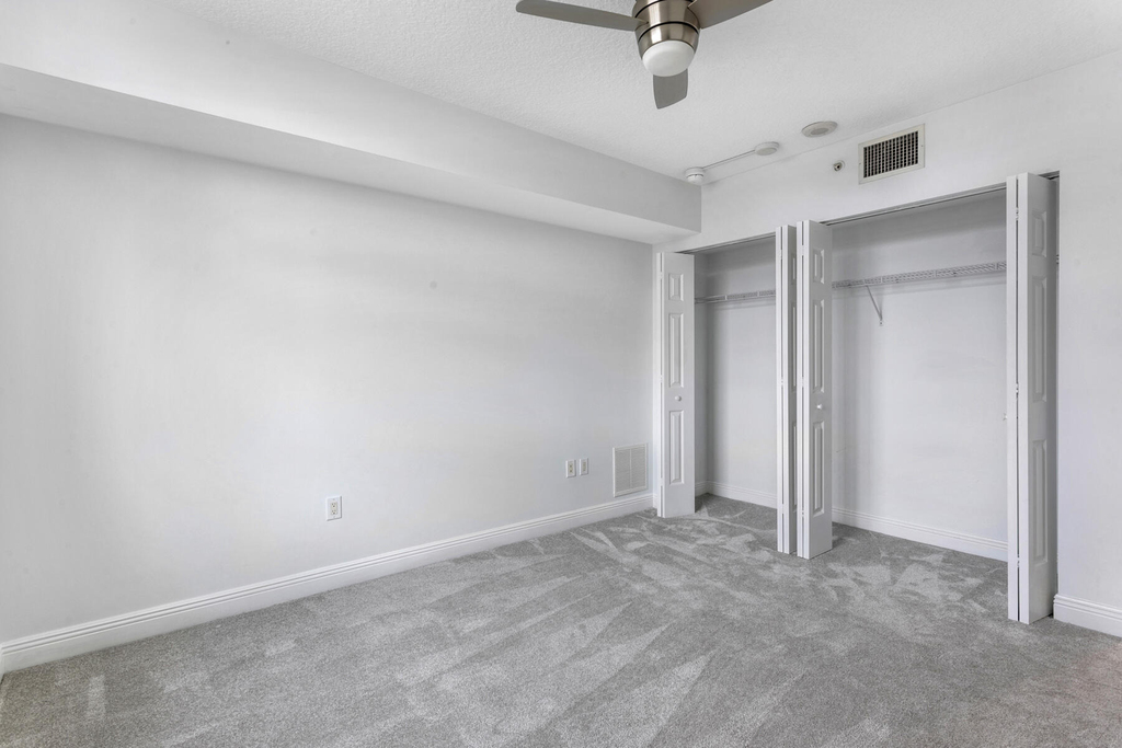 610 Clematis Street - Photo 10