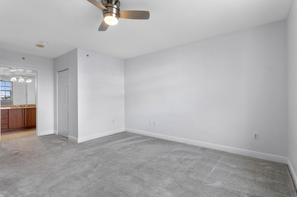 610 Clematis Street - Photo 12