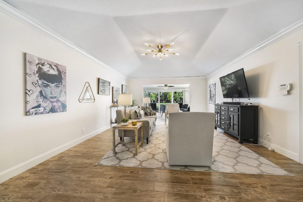 13144 Eastpointe Way - Photo 3