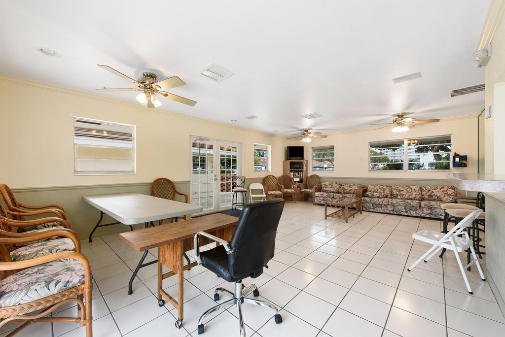 1340 Ne 28th Avenue - Photo 18