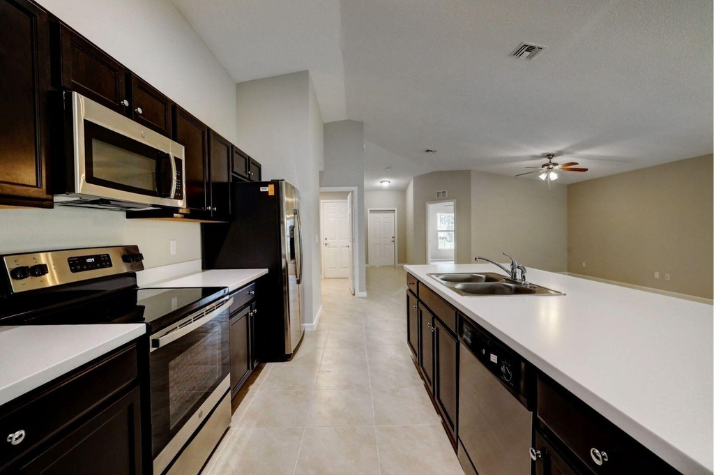 751 Sw General Patton Terrace - Photo 5