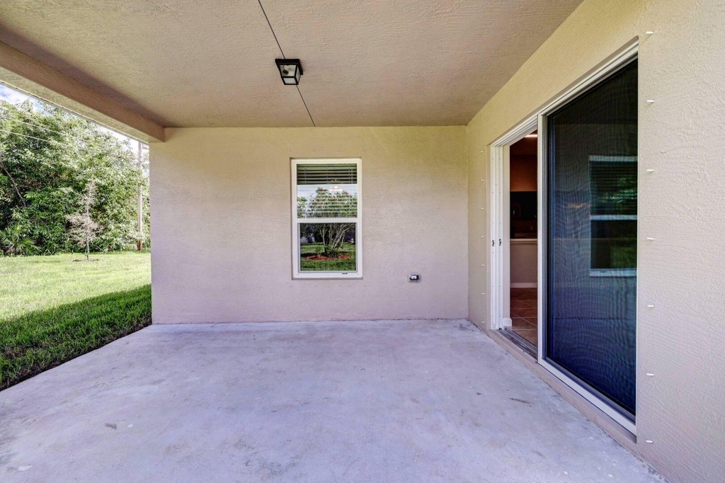 751 Sw General Patton Terrace - Photo 10