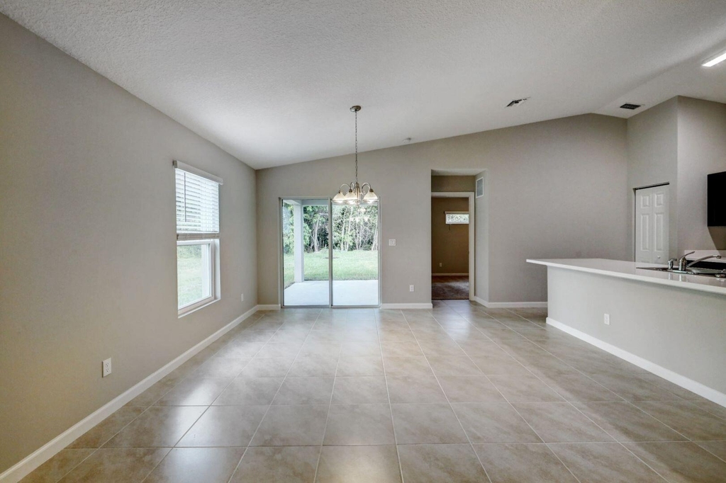 751 Sw General Patton Terrace - Photo 1