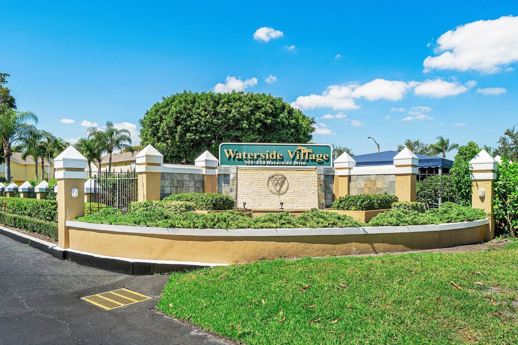 170 Waterside Drive - Photo 12