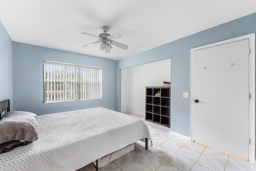 170 Waterside Drive - Photo 8