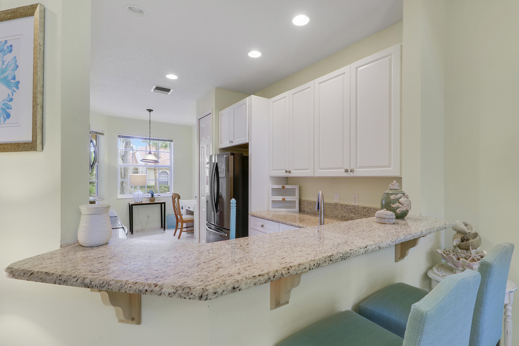 9222 Wentworth Lane - Photo 10