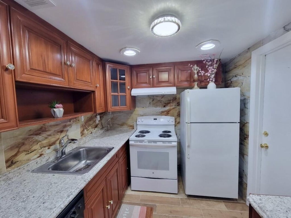 608 Nw 13th Street - Photo 5