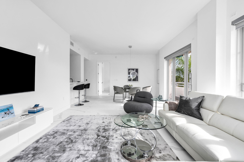 155 E Boca Raton Road - Photo 4